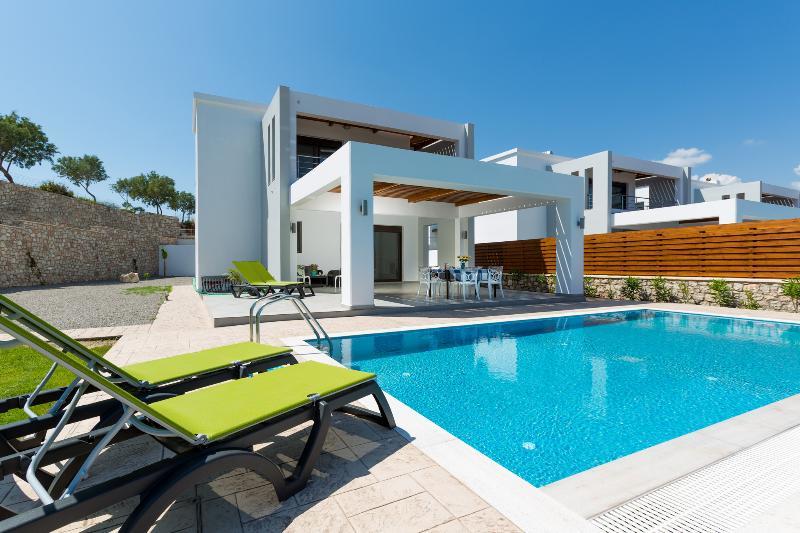 Antonoglou Beach Villas - Lahania Buitenkant foto